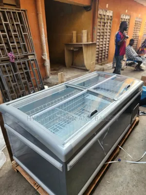 Island Freezer 6ft