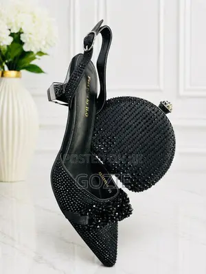 Gorgeous Sandals Paired With Stylish Purses
