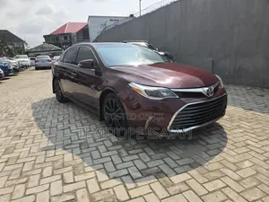 Toyota Avalon Limited Sedan FWD (3.5L 6cyl 6A) 2013 Burgundy