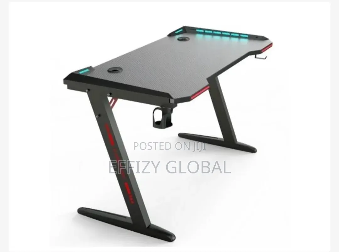 Generic Modern Studio/Gaming Table