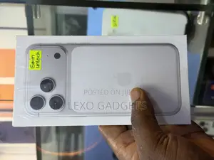 New Apple iPhone 17 Pro Max 256 GB Silver
