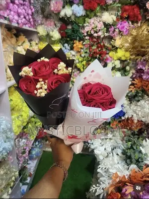 Artificial Roses Bouquet
