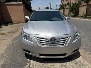 Toyota Camry LE 4dr Sedan (2.4L 4cyl 5A) 2009 Silver