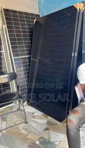 550watts Jinko Panel 120cells