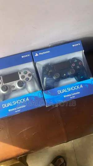 Ps4 Controller In Different Colors