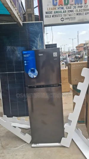 Midea Inverter Refrigerator 236 Litre