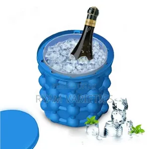 Portable Silicone Ice Cube Maker Bucket With Lid