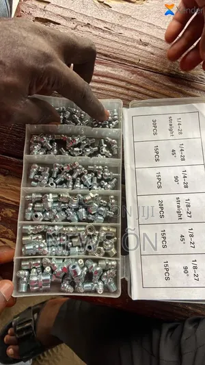 Set of Grease Nipple or Fittings