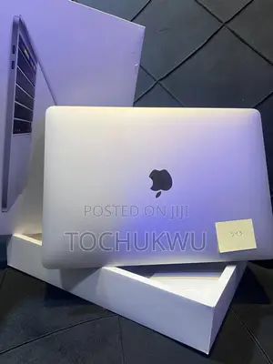 Laptop Apple MacBook Pro 2020 16GB Intel Core i5 SSD 512GB