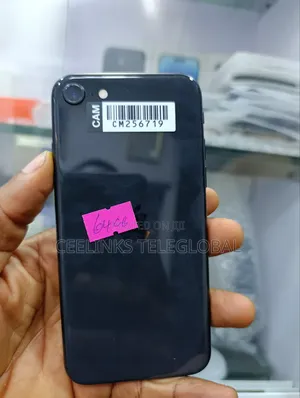 Apple iPhone SE (2020) 128 GB Black