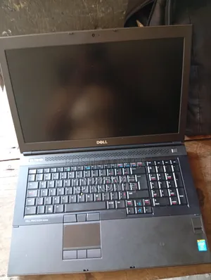 Laptop Dell Precision M6800 16GB Intel Core i7 HDD+SSD 128GB