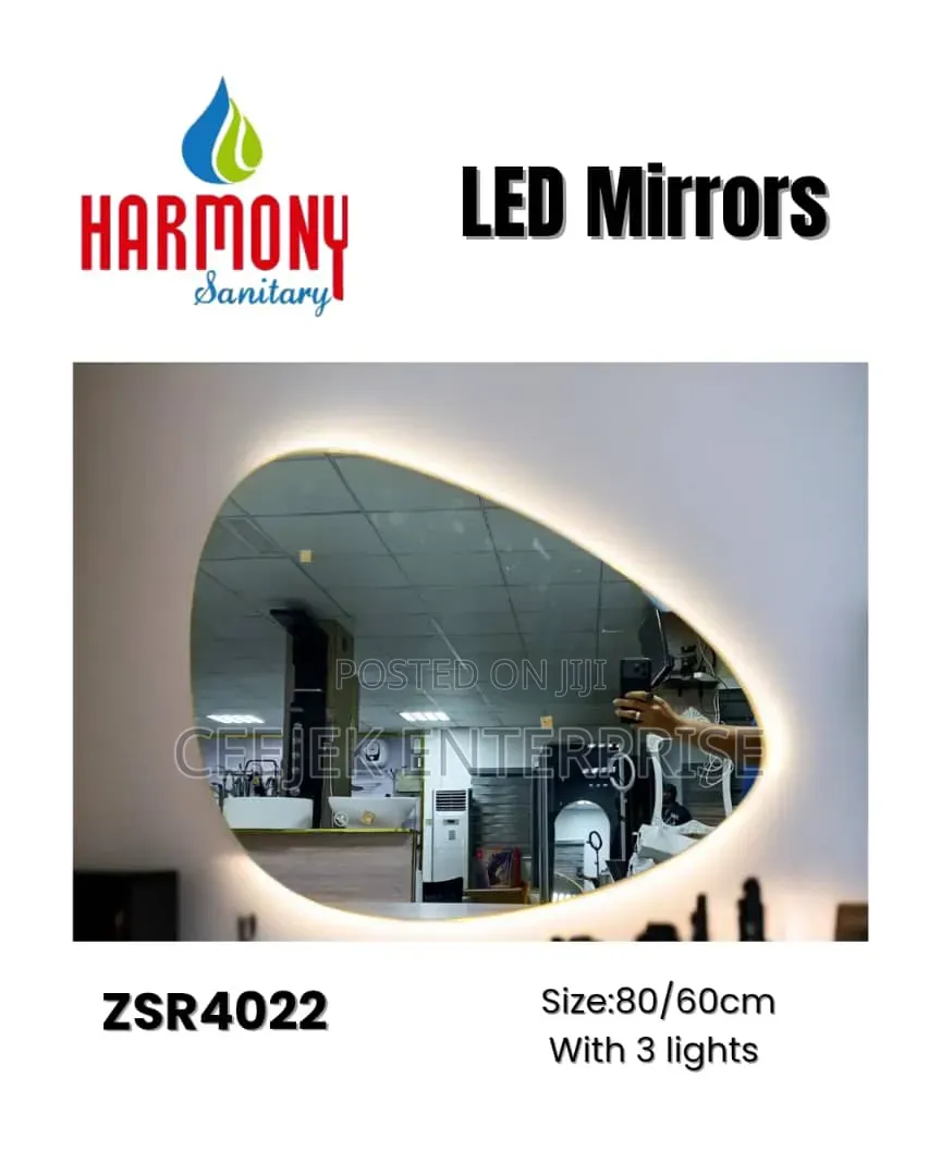Oval Led Mirrow With 3 Light