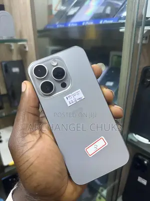 Apple iPhone 15 Pro 128 GB