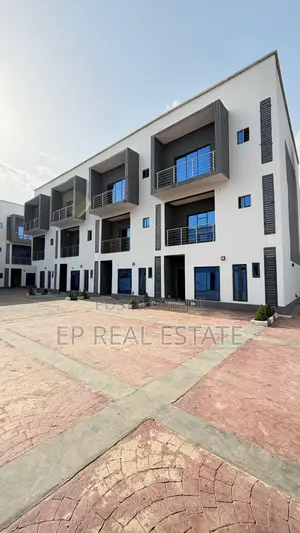 4bdrm House in Gaduwa for rent