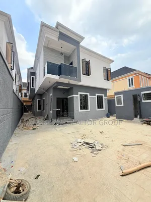 Furnished 5bdrm Duplex in Omole Phase 2 Lagos for sale