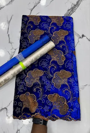 Luxury Velvet Lace With Swarovski Stone