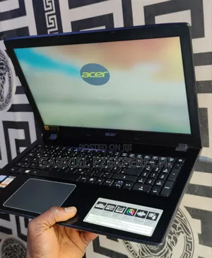 Laptop Acer Aspire E5-575G 4GB Intel Core i3 HDD 1T
