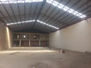 Standard Well-Built Warehouse of 600sqms With Good Headroom