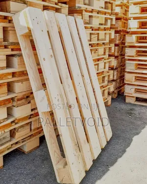 Wooden Pallet That Stood the Test of Time