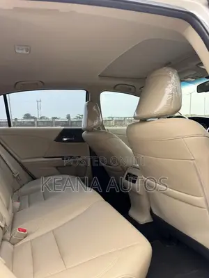 Honda Accord Touring 4dr Sedan FWD (3.5L 6cyl 6A) 2016 White