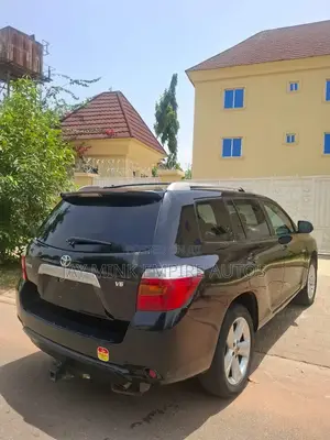 Toyota Highlander 2010 Black