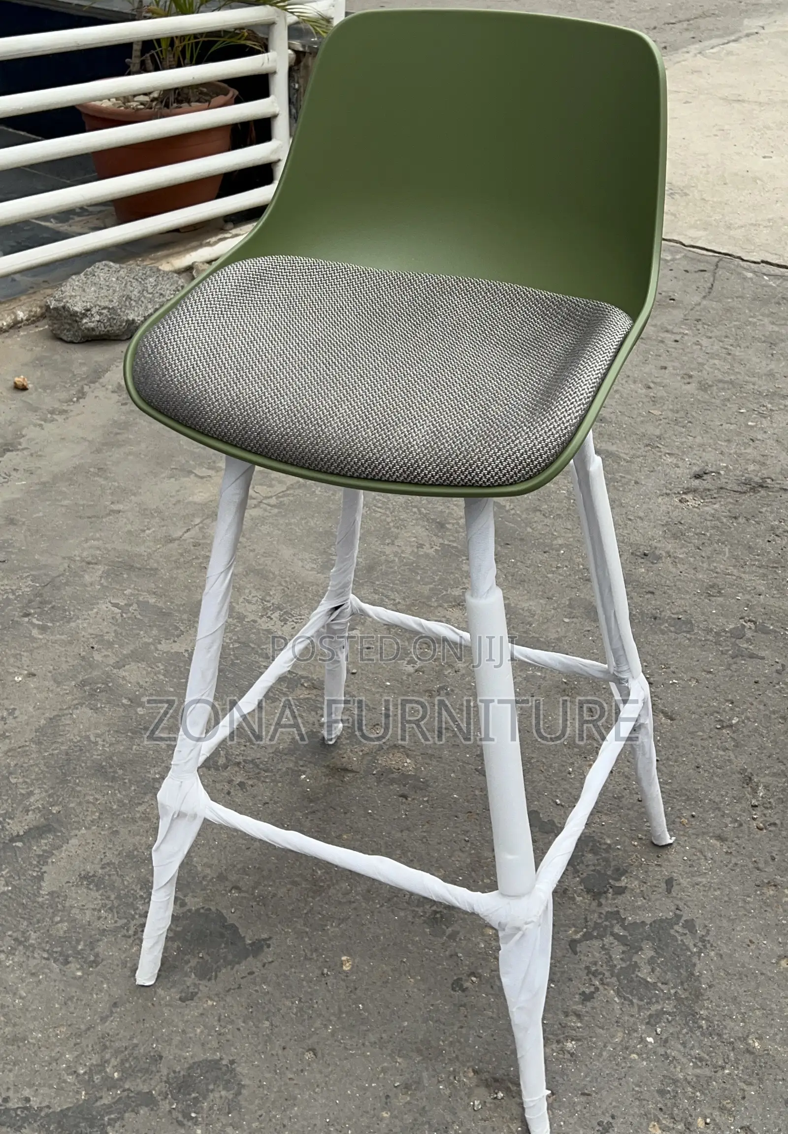 Imported Luxury Solid High Bar Stool,Kitchen Stool