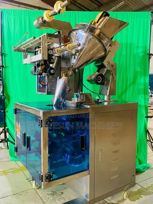 Four-Side Sealing Powder Packaging Machine C/W Acrylic Glass Cover