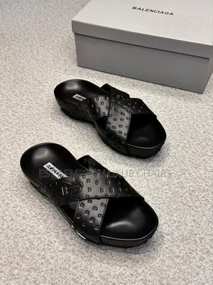 High Quality Luxury Balenciaga Cross Slipper