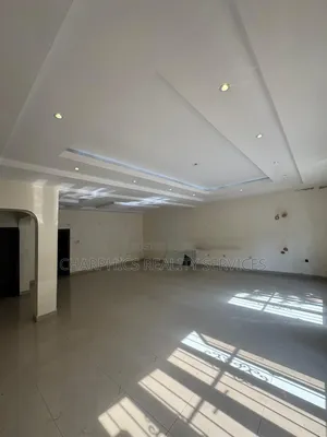 4bdrm Duplex in Lekki Phase 1 for rent