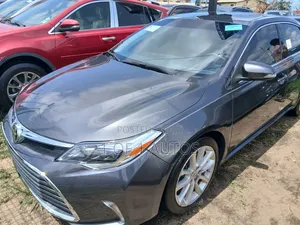 Toyota Avalon Limited Sedan FWD (3.5L 6cyl 6A) 2013 Gray