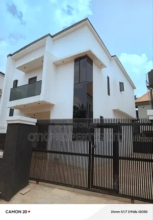4bdrm Duplex in Ushafa Extension for sale