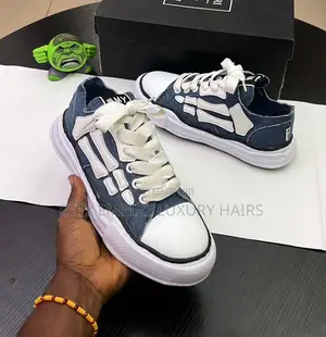 High Quality Luxury Amiri Low Top Sneaker