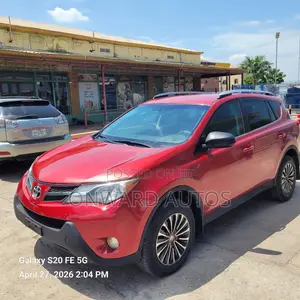 Toyota RAV4 2015 Red