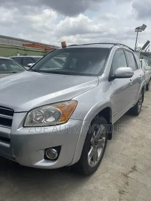Toyota RAV4 2013 Silver