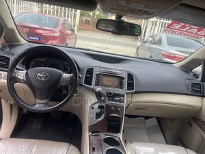 Toyota Venza Limited 2010 Black