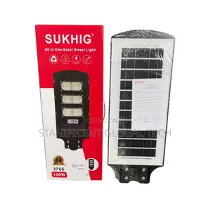 Sukhig 150watts All in One Solar Street Light