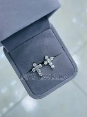 VVS Diamond Earrings