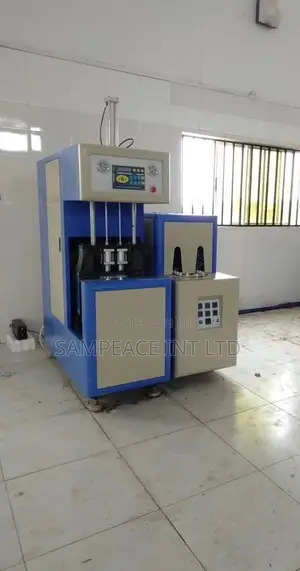 Semi Pet Blowing Machine Hz880