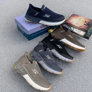 Skechers Arch-Fit Unisex Sneakers