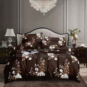 Lovely Set of Duvet Bedsheet and 4 Pillowcases