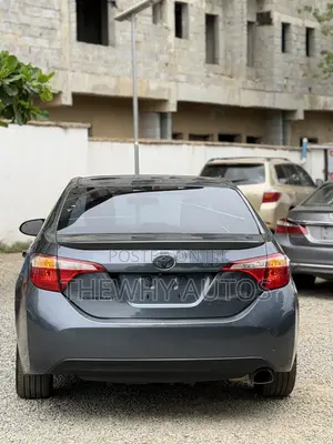 Toyota Corolla S 4dr Sedan (1.8L 4cyl CVT) 2014 Gray