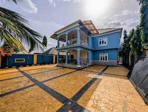 4bdrm Duplex in Uyo for rent