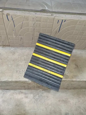 Heavy Duty Trucks Wedge