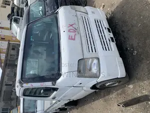 Suzuki APV Pan Vanel 2012 White