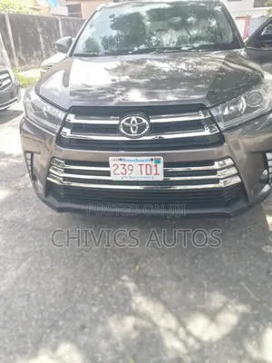 Toyota Highlander 2019 Gray