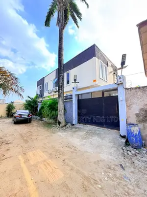 4bdrm Duplex in Ogba for sale