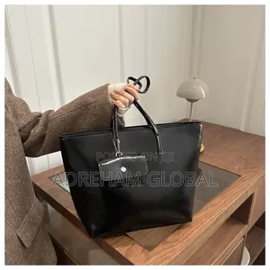 Becca Quality Glossy Patent Leather Tote Bag With Mini Purse