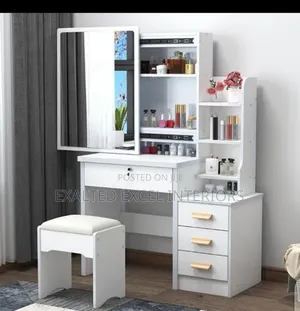 High Quality Unique Dressing Mirror