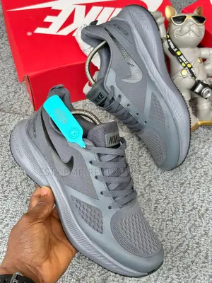 High Quality Luxury Nike Zoom Sneaker
