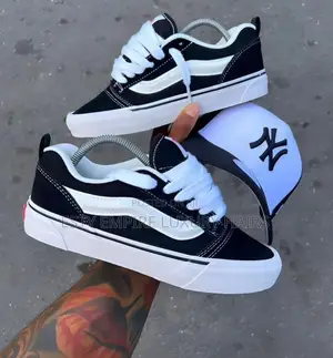 High Quality Luxury Vans Off the Wall Sneakers